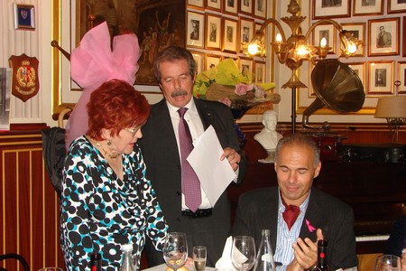 Il Presidente prof Rivelli con la Maestra Raffaella Vignudelli