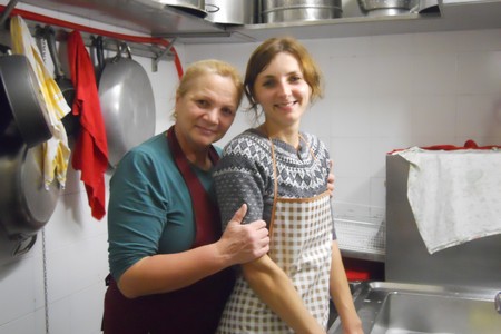 Vira e Victoria volontarie direttamente dall'Ucraina: GRAZIE!